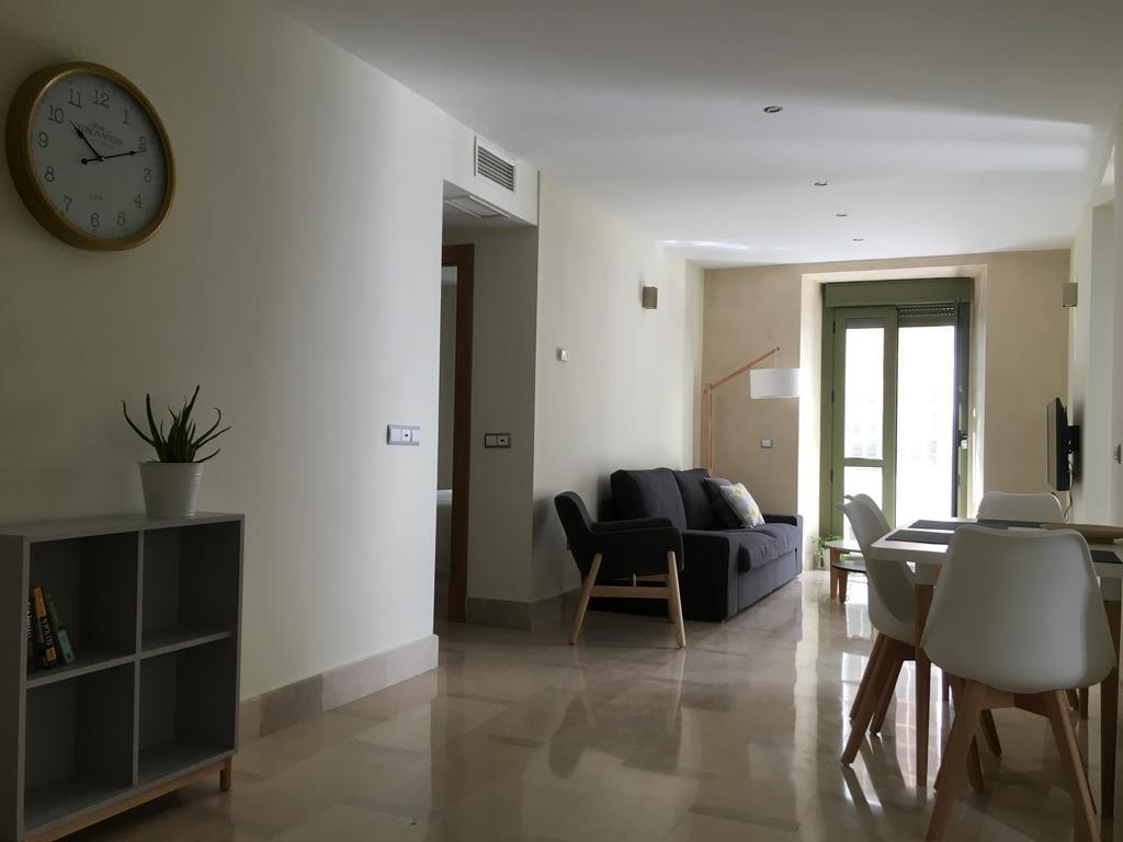1E Azofaifo St Apartment Sevilha Exterior foto
